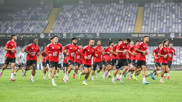 الفريق الأول لكرة القدم بالنادي الأهلي