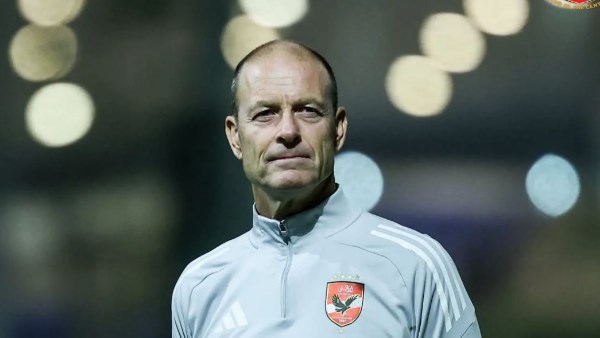 الجهاز الإداري للفريق الأول لكرة القدم بالنادي الأهلي