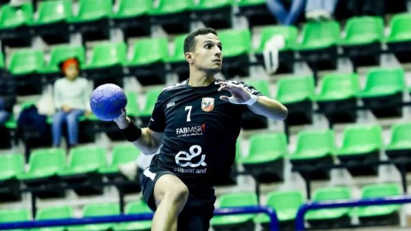 الفريق الأول لكرة اليد رجال بالنادي الأهلي