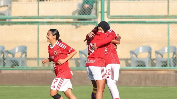 فريق الناشئات لكرة القدم بالنادي الأهلي مواليد 2007