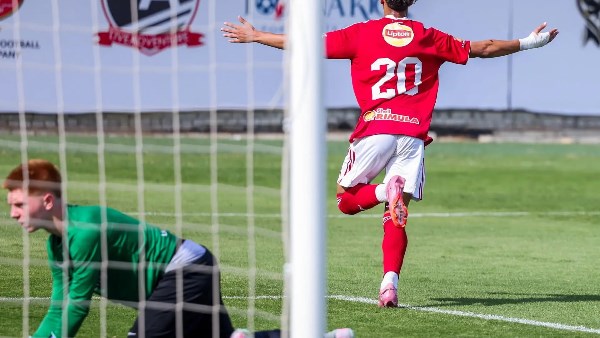 فريق الناشئين لكرة القدم بالنادي الأهلي