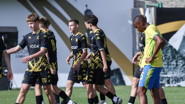 بطولة الأهلي للناشئين