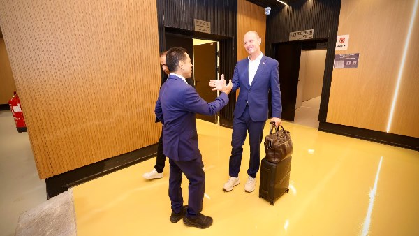 تأجيل لقاء الخطيب مع توروب لحسم انتقالات الشتاء