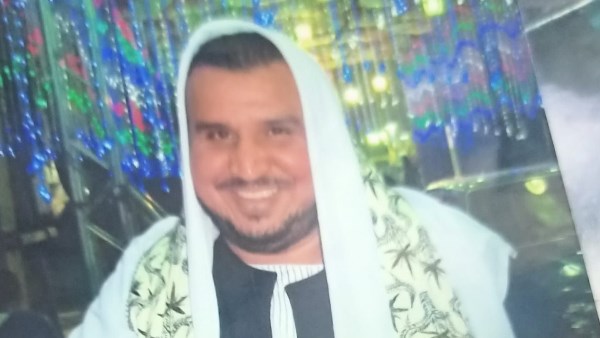 الحاج علي صاحب محل أبو رجيلة 