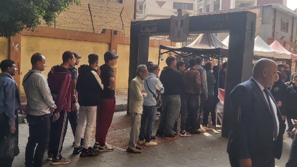 طوابير الناخبين بالدرب الأحمر 