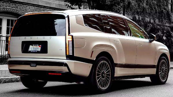 انهيار مبيعات كيا وهيونداي