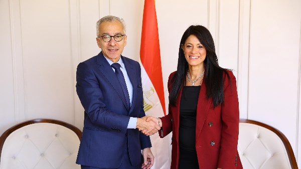 خلال اللقاء