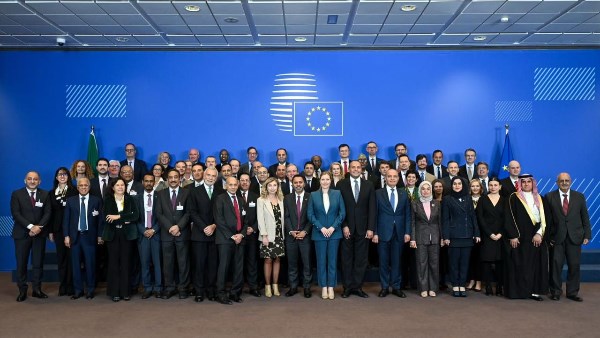 الإمارات تترأس الجانب العربي في الاجتماع مع اللجنة السياسية والأمنية لمجلس الاتحاد الأوروبي