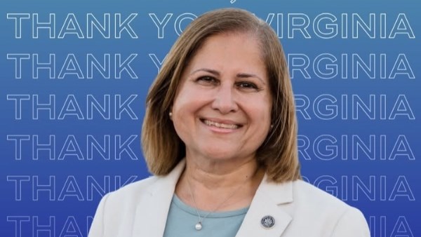 غزالة هاشمي 