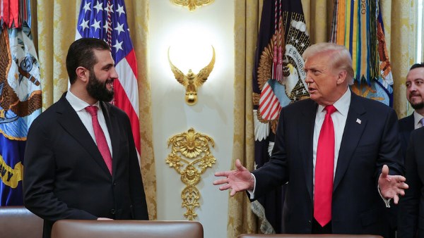 الرئيس الأمريكي دونالد ترامب و الرئيس السوري أحمد الشرع