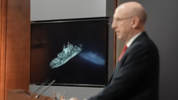 وزير الدفاع البريطاني جون هيلي