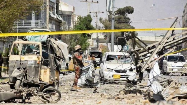 باكستان.. مقتل 3 أشخاص في هجوم انتحاري على مقر أمني