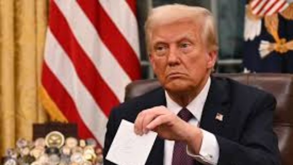 الرئيس الأمريكي دونالد ترامب