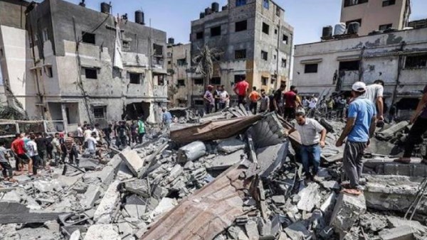 الجيش الإسرائيلي يقصف مناطق متفرقة في قطاع غزة