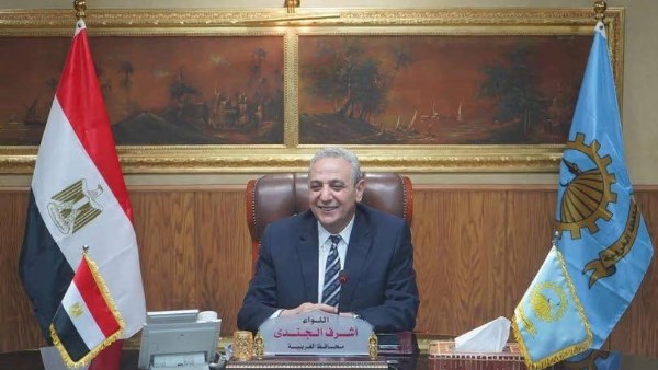 محافظ الغربية يتابع تطوير أحد الشوارع الحيوية بالمحلة الكبرى ضمن خُطة شاملة لشبكة الطُرق محافظ الغربية يتابع تطوير أحد الشوارع الحيوية بالمحلة الكبرى ضمن خُطة شاملة لشبكة الطُرق