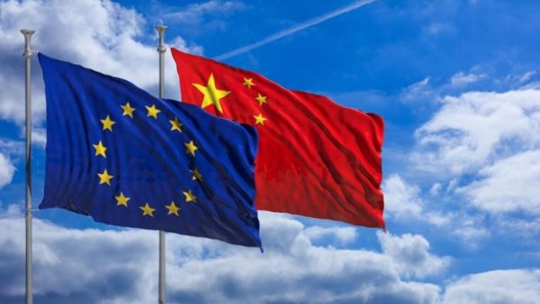 الصين تؤكد استعدادها لتعزيز التعاون متبادل المنفعة مع الاتحاد الأوروبي