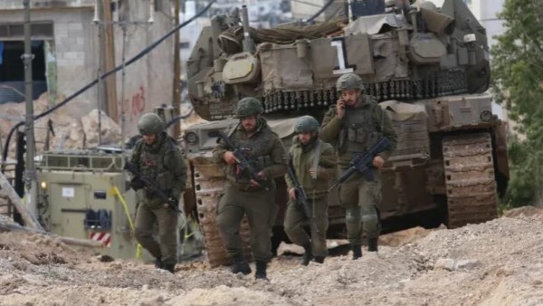 الاحتلال الإسرائيلي يواصل عدوانه على جنين ومخيمها لليوم الـ295 على التوالي