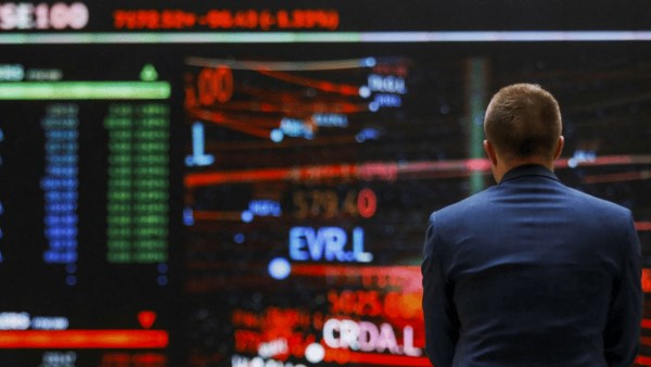 الأسهم الأوروبية ترتفع بدعم من آمال إنهاء إغلاق الحكومة الأمريكية