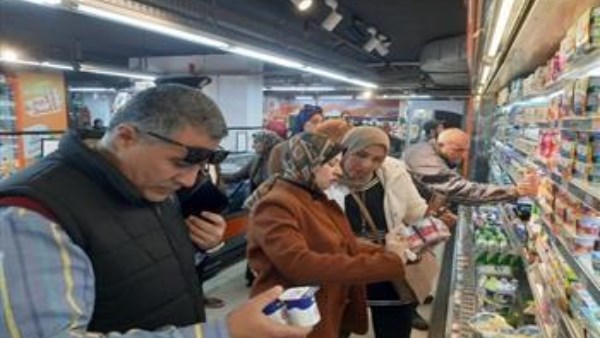 حملات رقابية للتفتيش علي الأسواق والمحال العامة والمخابز بالإسكندرية