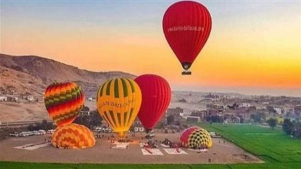 إلغاء تحليق رحلات البالون الطائر بالأقصر لليوم الثاني بسبب شدة سرعة الرياح