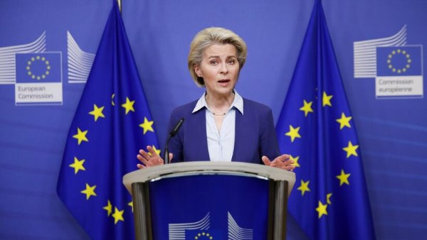 رئيسة المفوضية الأوروبية أورسولا فون دير لاين