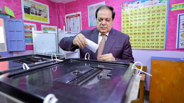  النائب محمد أبوالعينين