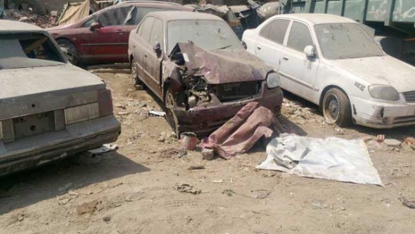 سيارات متهالكة