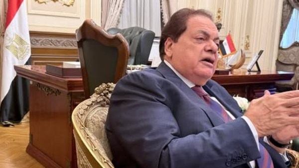 النائب محمد أبو العينين