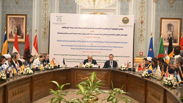 اجتماع لجنة الشئون الاقتصادية