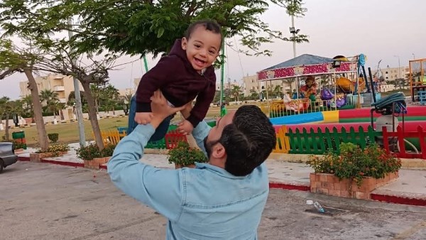 المجني عليه وابنه