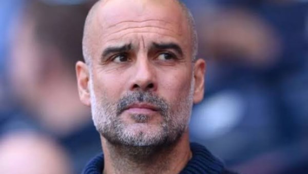 جوارديولا مدرب مانشستر سيتي