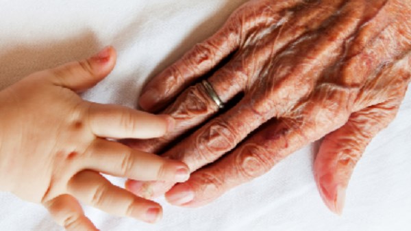  دواء جديد يستهدف خلايا الزومبى ويفتح آفاقًا واسعة لإطالة العمر | تفاصيل