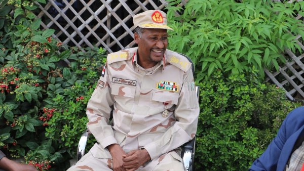 عبد الرحيم دقلو