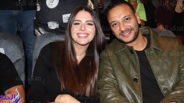 احمد خالد صالح وهنادي مهنا 