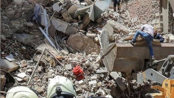 إصابة شخصين في انهيار مبنى قديم بمنقطة الإمام الشافعي