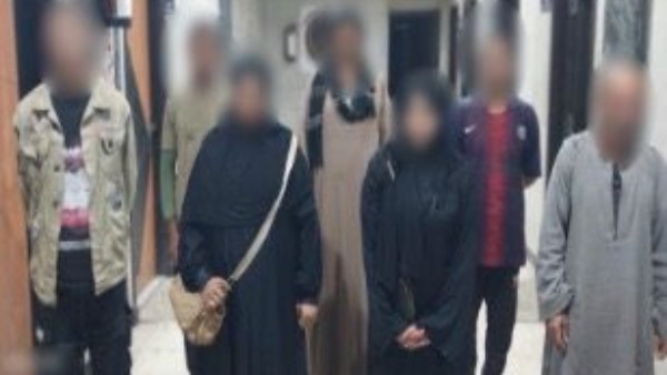 معاهم 16 طفل.. القبض على عصابة التسول بالقاهرة