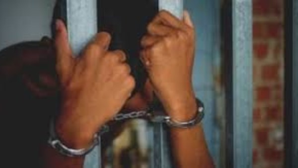 حبس المتهم بتمزيق زوج شقيقته بعد مشاجرة بينهما بالوراق