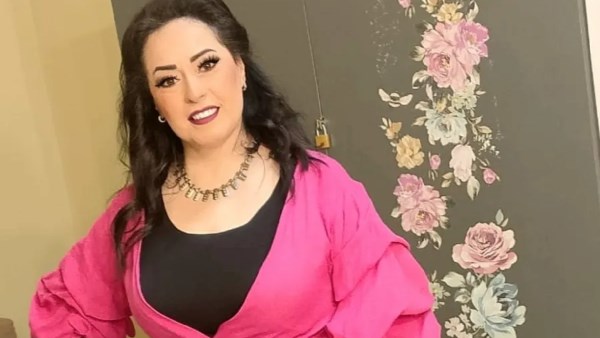 الفنانة هند عاكف 
