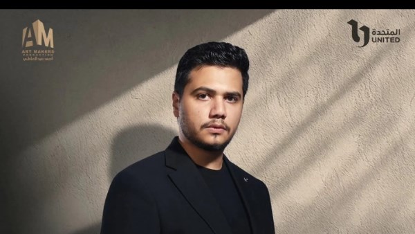 الفنان عمر محمد رياض 