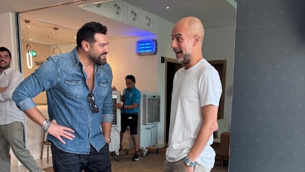 جوارديولا وعمرو يوسف