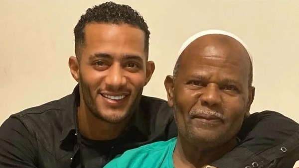 أحمد التهامي ينعي محمد رمضان في وفاة والده