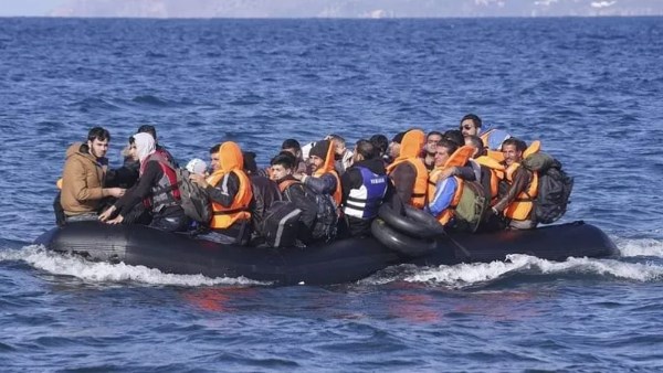 الهجرة غير الشرعية 