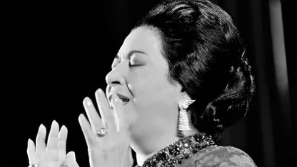 العمل درامي فيه خيال .. أحمد مراد: فيلم الست ليس وثيقة تاريخية العمل درامي فيه خيال .. أحمد مراد: فيلم الست ليس وثيقة تاريخية