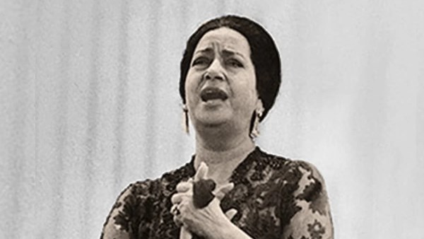 أنا عنيد .. أحمد مراد : لا يزعجني النقد واللي يضايقني تغير المزاج القومي للمصريين