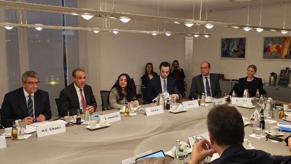 وزير الخارجية 