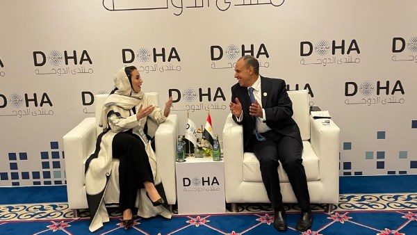 وزير الخارجية يلتقي مع الأمين العام لمنظمة التعاون الرقمي