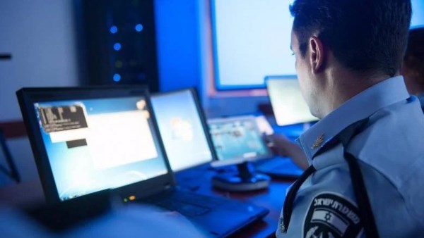 إسرائيل: حماس تدير شبكة تحويلات بمئات ملايين الدولارات من تركيا بإشراف إيران إسرائيل: حماس تدير شبكة تحويلات بمئات ملايين الدولارات من تركيا بإشراف إيران