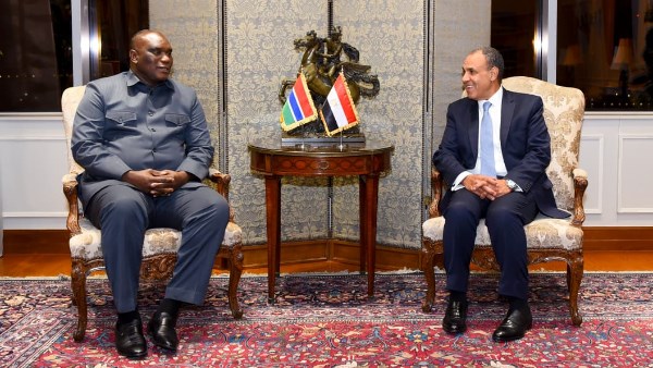 عبد العاطي  يلتقي وزير خارجية جامبيا 