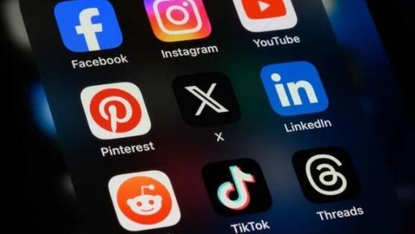 منصات التواصل الاجتماعي 