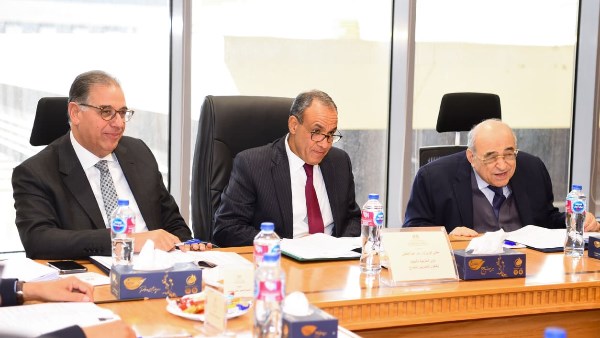 وزير الخارجية 